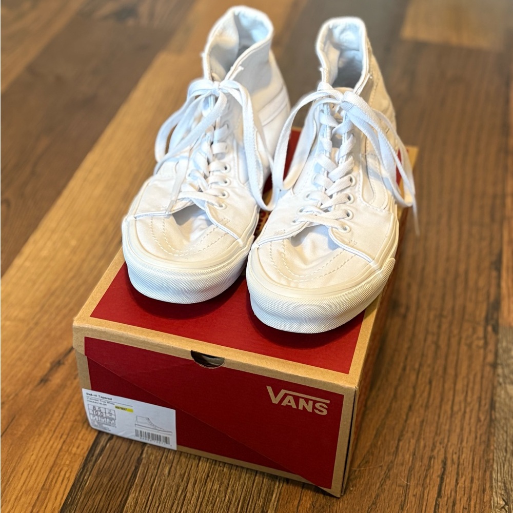 Vans Sk8-Hi Tapered Canvas Shoe